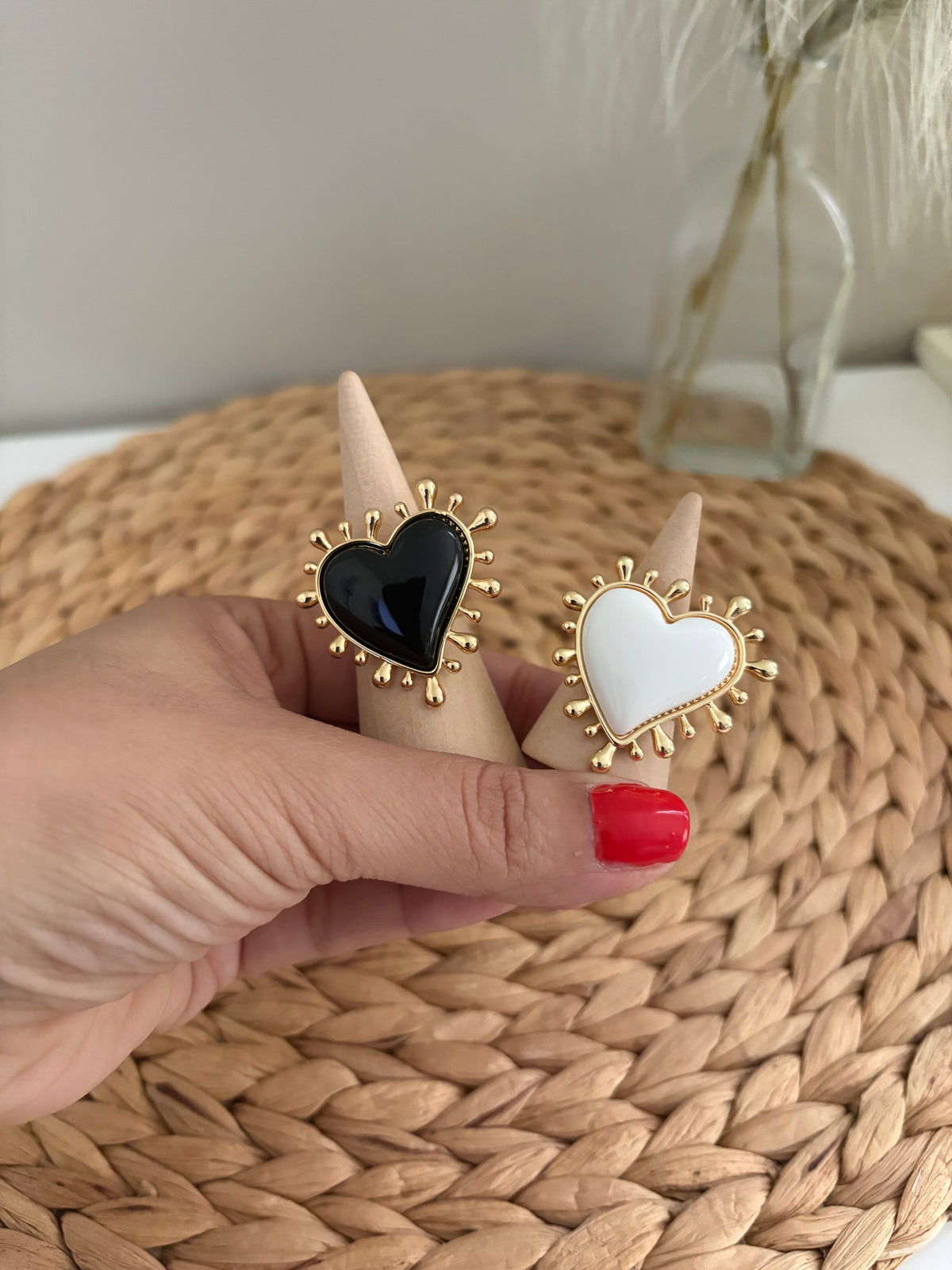 Amorë Ring