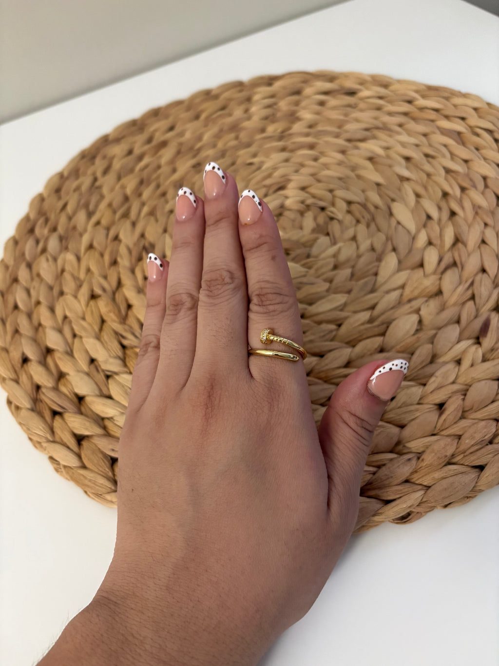 Clavo Ring