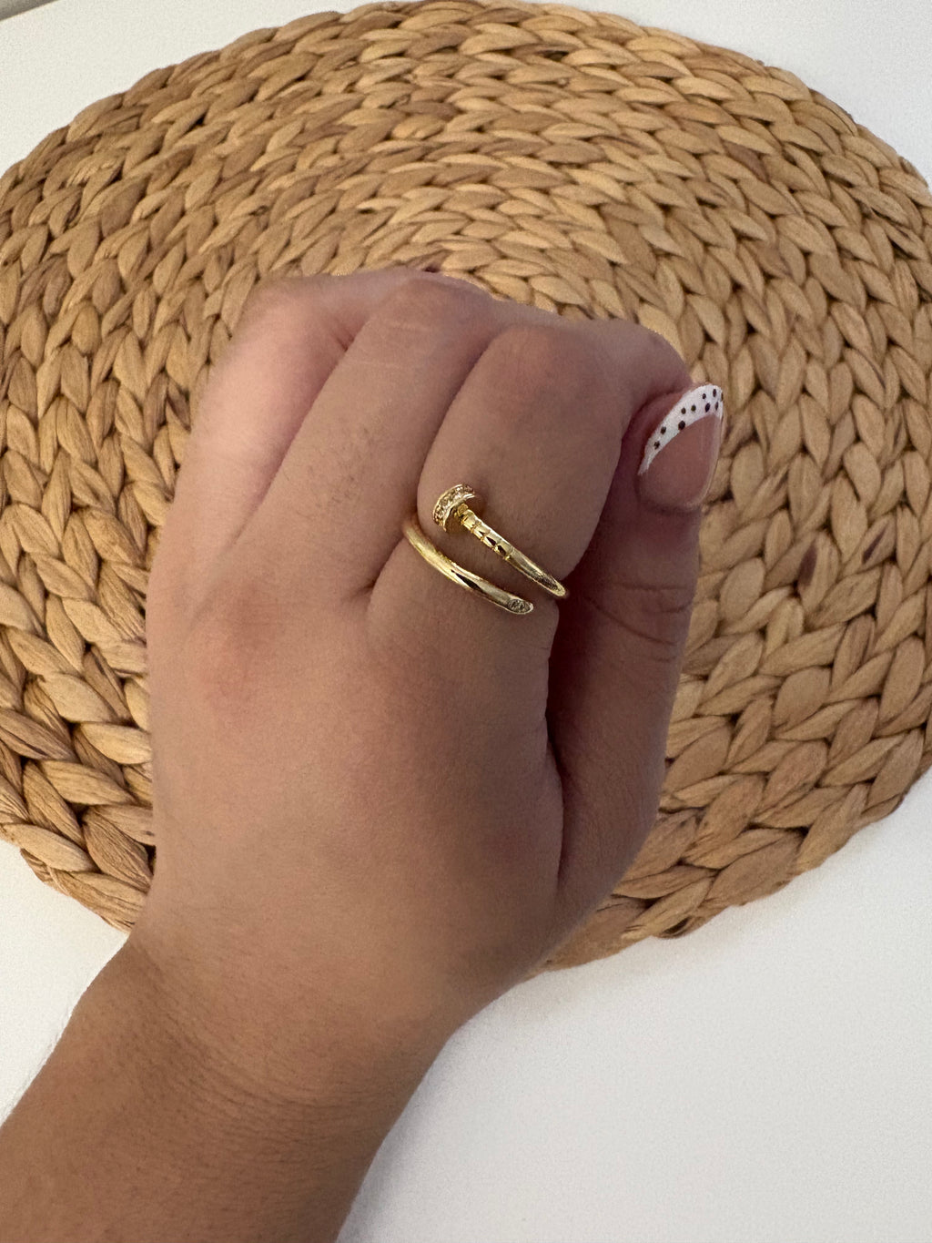 Clavo Ring